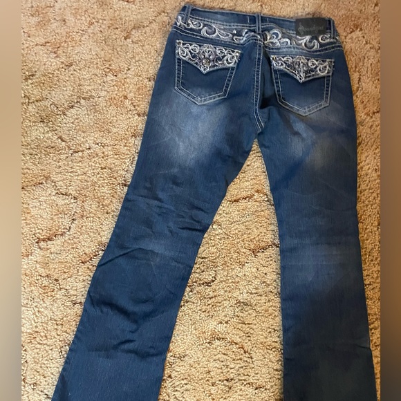 Bootcut jeans with detailed stitching on pockets size 7 - Picture 8 of 8